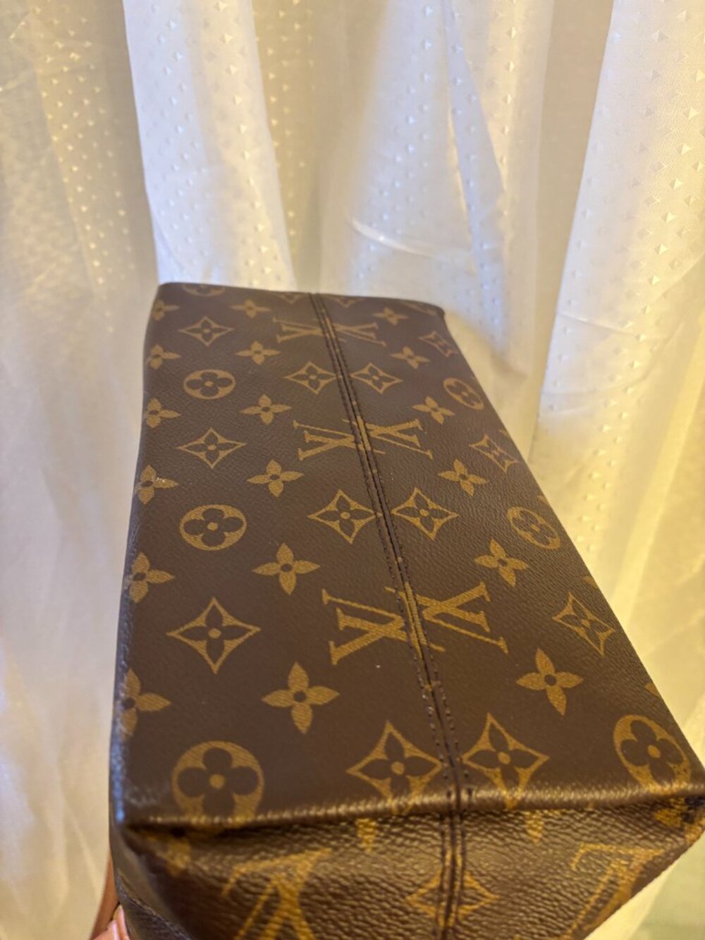 Louis Vuitton Shoulder Bag LENA - Picture 7 of 15
